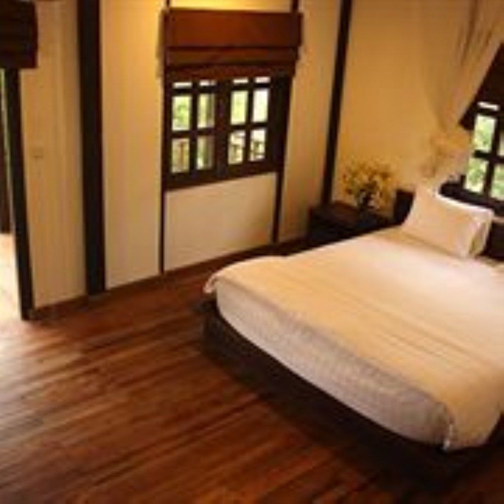 Hotel Port Hedonia Sihanoukville Exterior foto
