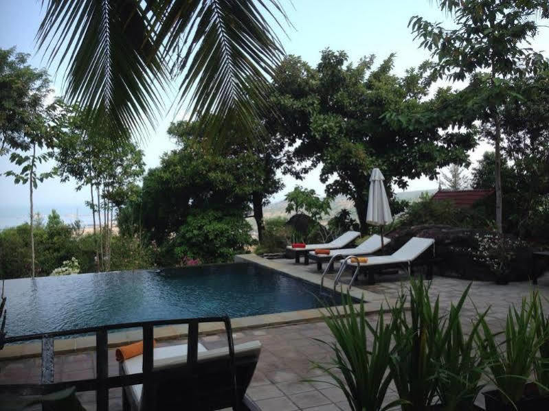 Hotel Port Hedonia Sihanoukville Exterior foto